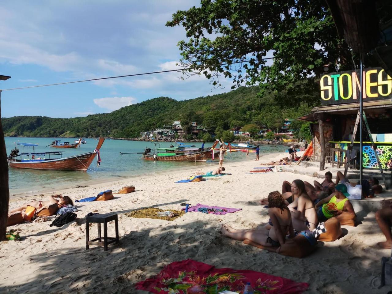 Stones Bar Dorm Rooms Koh Phi Phi Exterior foto